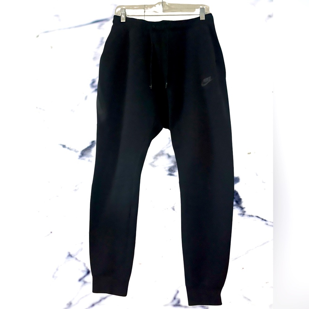 Nike Tech Joggers